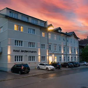 hotel-jedermann.saalbachhinterglemmhotels.com/